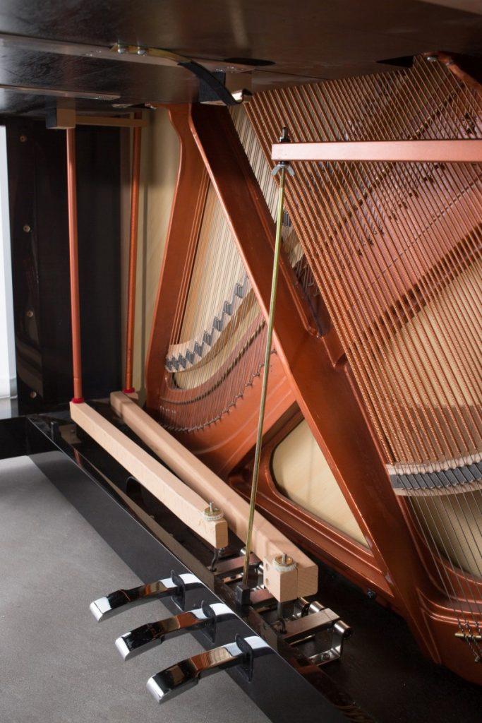 FEURICH-Mod.-133-Concert-LED-pedal-system-683x1024